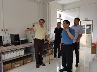 傾心交流譜新篇丨中國建筑系統(tǒng)門窗聯(lián)盟一行蒞臨新艾隆工廠參觀考察